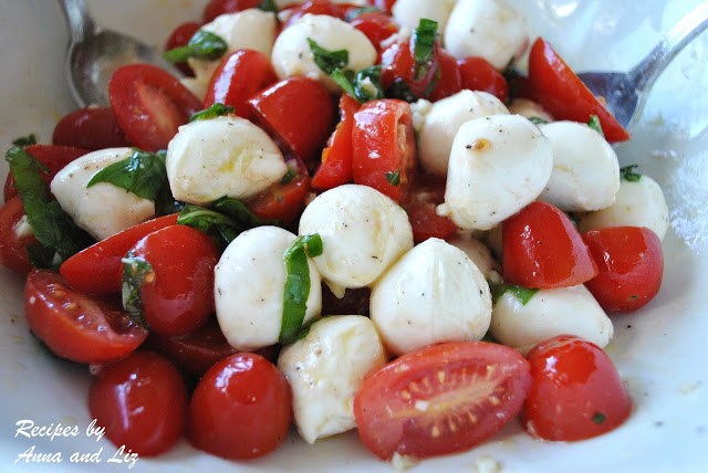 Tomato Bocconcini Salad